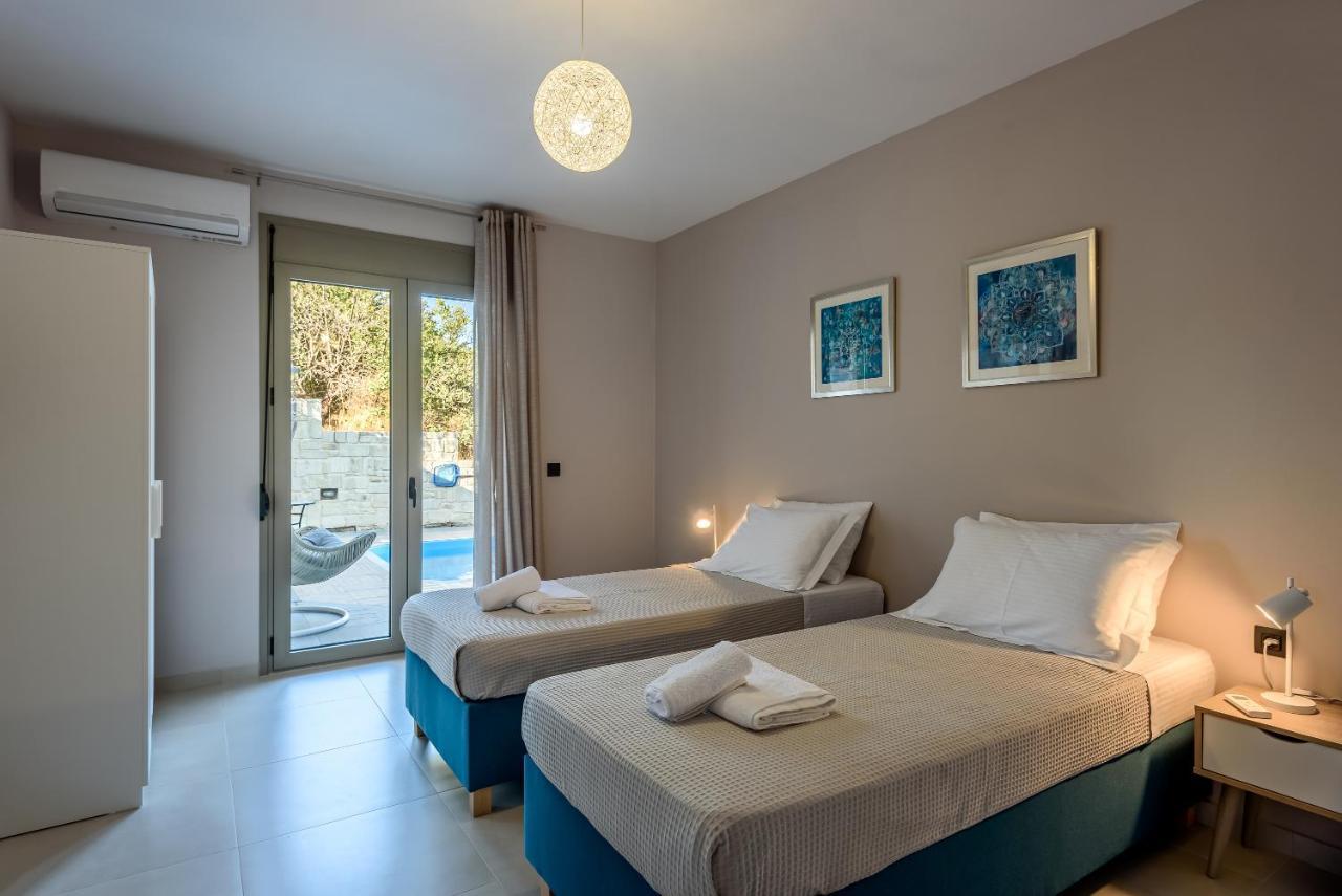 Villa Vasiliki Stalos Exterior photo